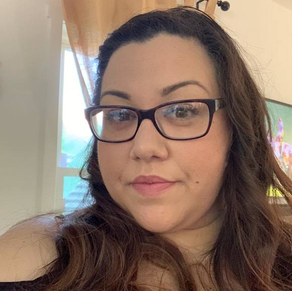 Meet your Posher, Mariah - Picture 1 of 1